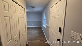 929 Jacksonville Rd in Burlington, NJ - Building Photo