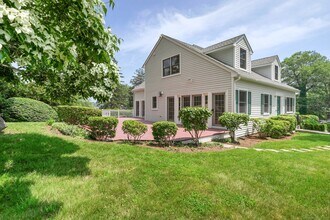 50 Harrison Ave in New Canaan, CT - Building Photo - Building Photo
