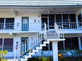 1221 Drew St in Clearwater, FL - Building Photo