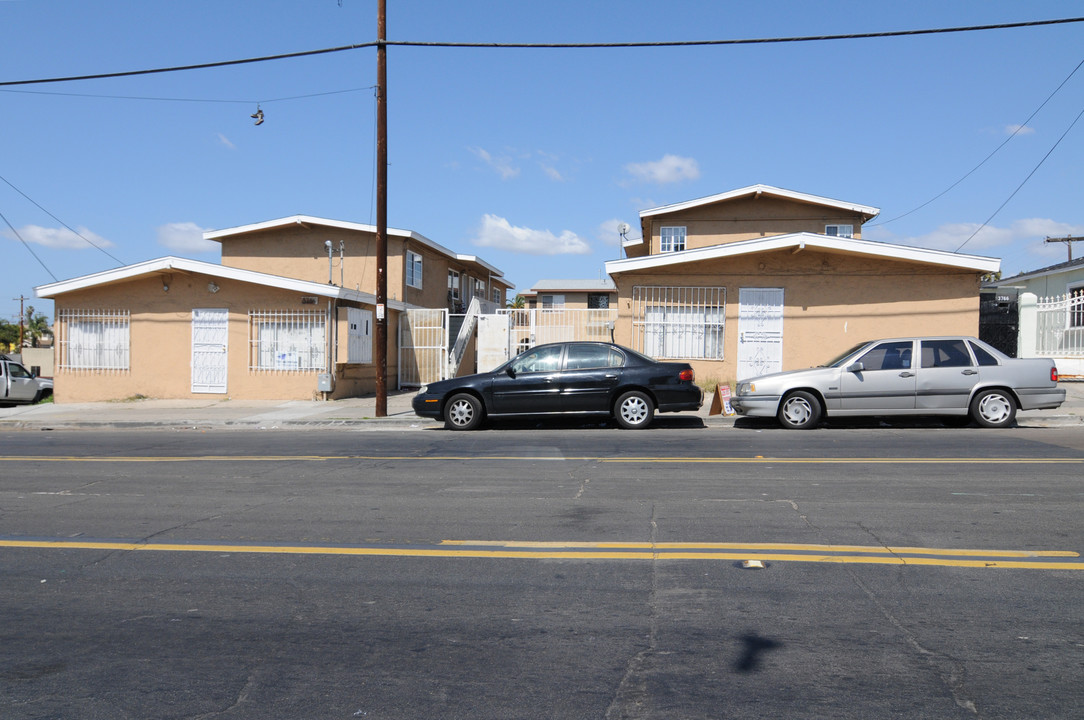 3750-3760 Ocean View Blvd in San Diego, CA - Foto de edificio