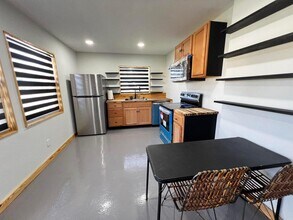 8535 40th Ter N in Palm Beach Gardens, FL - Building Photo - Building Photo