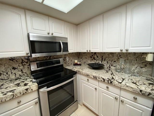 105 Deer Creek Rd in Deerfield Beach, FL - Building Photo