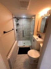 5400 Lebanon Ave, Unit Unit 1 in Philadelphia, PA - Building Photo - Building Photo