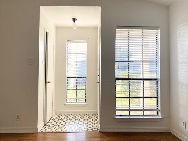 property at 1601 Faro Dr