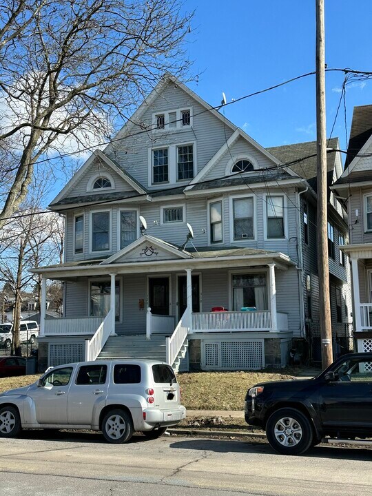 318 N Irving Ave in Scranton, PA - Foto de edificio