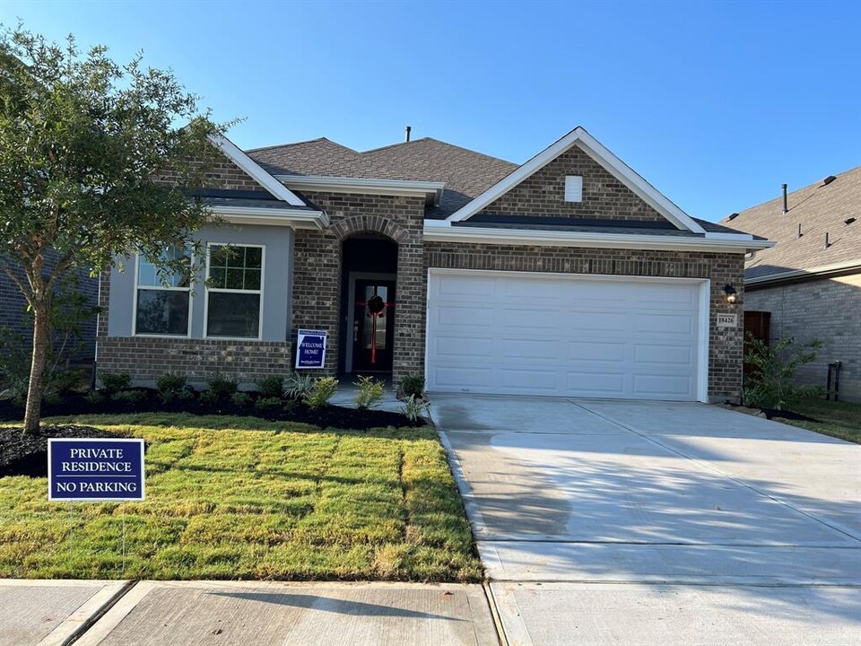 18426 Midnight Stone Ln in Cypress, TX - Building Photo