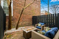 108 N Madeira St photo'