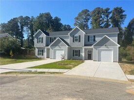 217 Willborough Ave in Fayetteville, NC - Building Photo