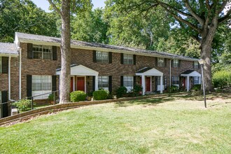 1400 Church St in Decatur, GA - Building Photo - Building Photo
