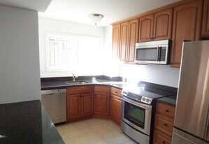 1386 Bryant St NE, Unit 101 in Washington, DC - Building Photo