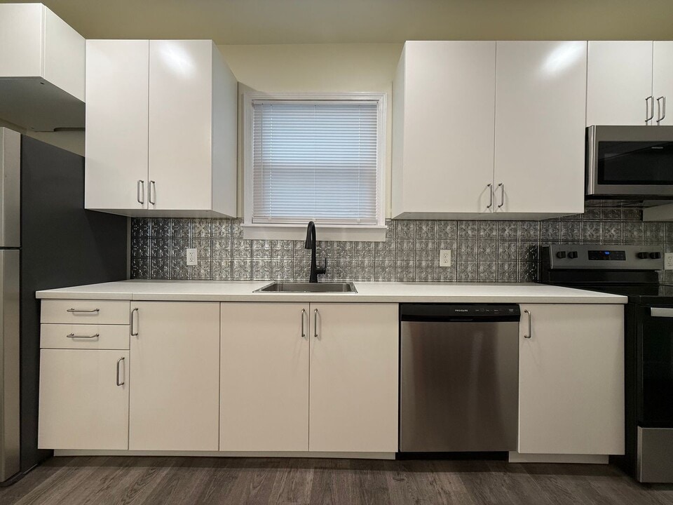 108 Linnview Ave in Pittsburgh, PA - Building Photo