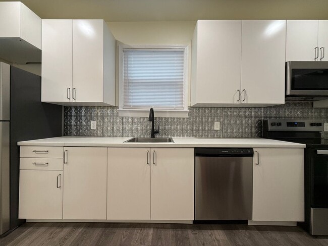 property at 108 Linnview Ave
