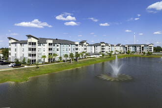 Amber Pointe in Kissimmee, FL - Building Photo - Building Photo