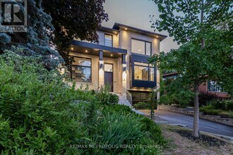 12 Bearwood Dr in Toronto, ON - Building Photo - Building Photo