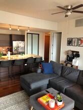 1624 W Division St in Chicago, IL - Foto de edificio - Building Photo