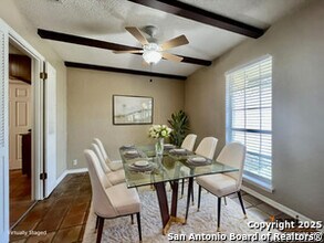 6815 Forest Haven St in San Antonio, TX - Building Photo - Building Photo