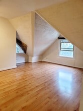 2170 NW Flanders St, Unit 2170 in Portland, OR - Foto de edificio - Building Photo