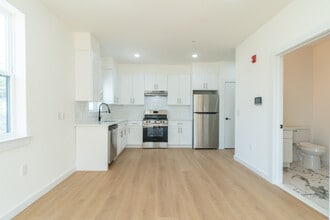 Wheeler Avenue Apartments in Carteret, NJ - Building Photo - Building Photo