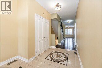 403 Rideau River St in Waterloo, ON - Building Photo - Building Photo