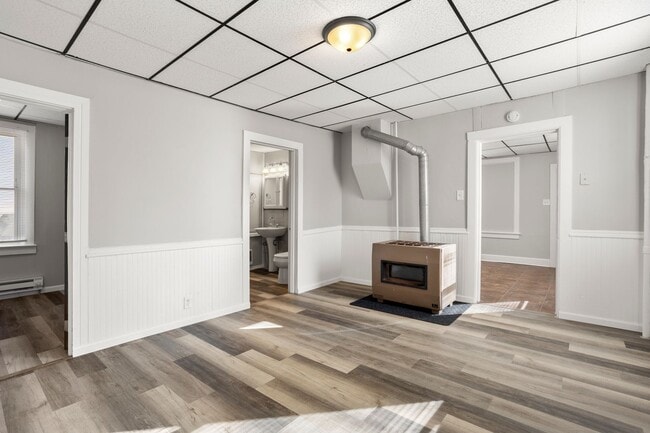 property at 1100 N Van Buren St