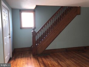 12 Thompson St in Bordentown, NJ - Building Photo - Building Photo