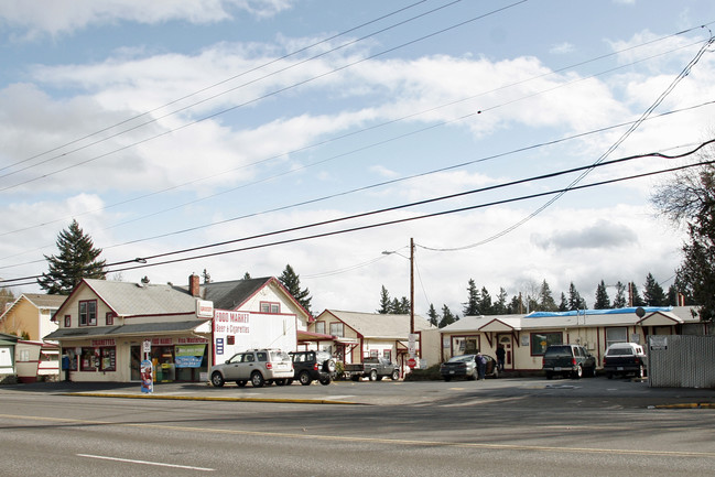 Stark Firs Mobile Home Park in Portland, OR - Building Photo - Building Photo