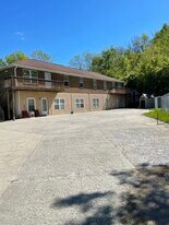 6320 E Miami River Rd in Cleves, OH - Building Photo