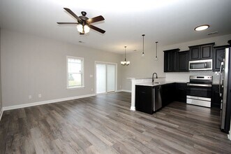 416 S Pearl St in Princeton, NC - Building Photo - Building Photo