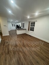 736 Stormont St in Peterborough, ON - Building Photo - Building Photo