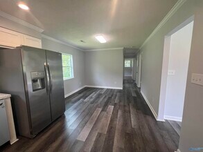 2720 Old Railroad Bed Rd in Harvest, AL - Building Photo - Building Photo