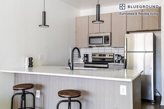 3210 Esperanza Crossing in Austin, TX - Building Photo - Building Photo