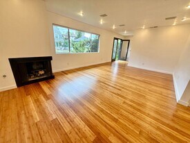 2255 India St in Los Angeles, CA - Building Photo