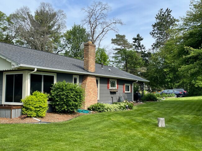 17823 57th Ave in Chippewa Falls, WI - Building Photo - Building Photo