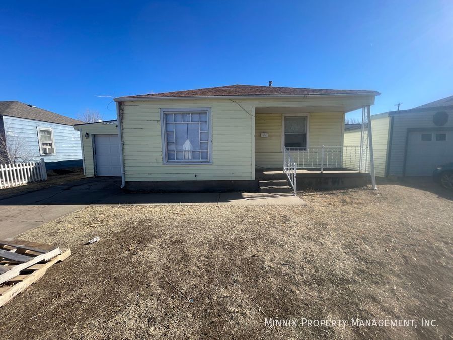 1933 S Seminole St in Amarillo, TX - Building Photo