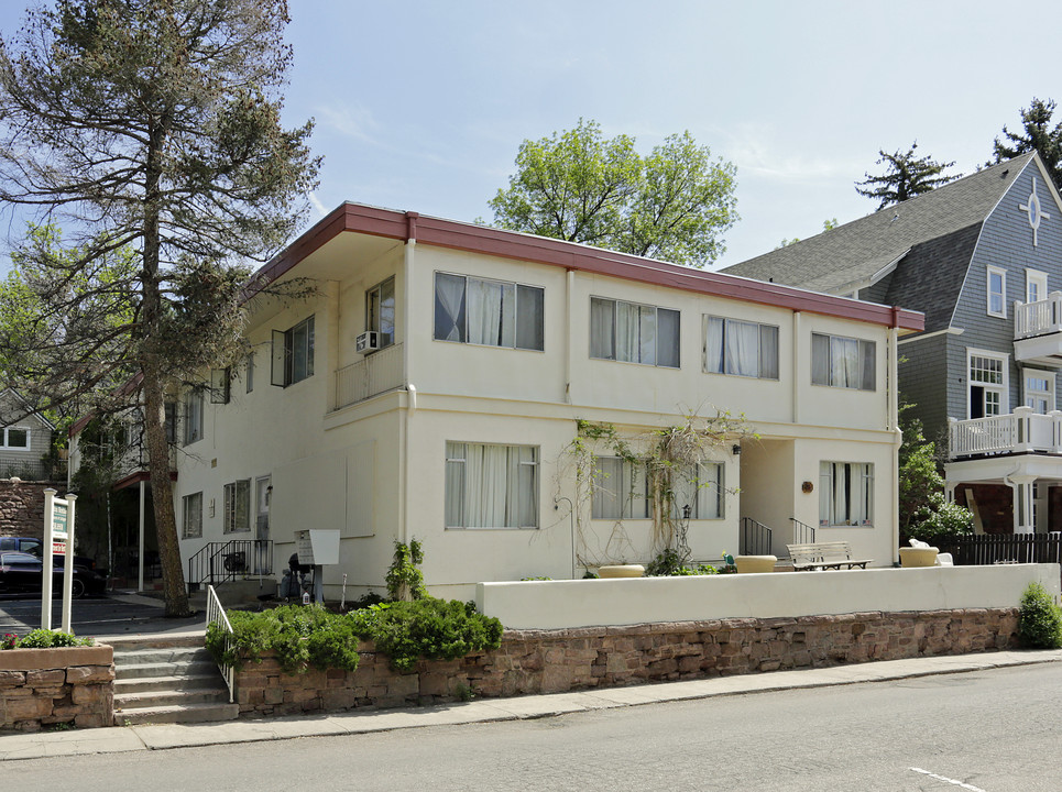 46 Park Ave in Manitou Springs, CO - Building Photo