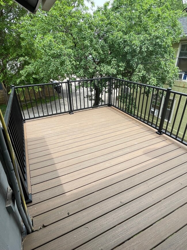 4115 Kingman Blvd, Unit 2 in Des Moines, IA - Building Photo - Building Photo