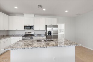 5704 Steinbeck Vly St in Las Vegas, NV - Building Photo