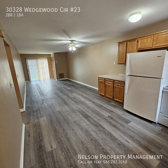 30328 Wedgewood cr in Roseville, MI - Building Photo - Building Photo