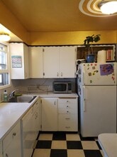 5055 NE 87th Ave in Portland, OR - Building Photo - Building Photo