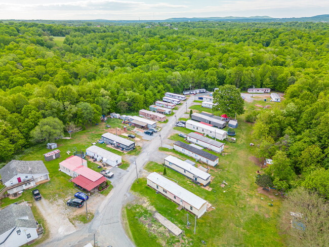 104 Tattoo Ln in Madison Heights, VA - Building Photo - Building Photo