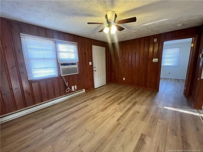 1725 Cumberland Dr in Fayetteville, NC - Building Photo - Building Photo