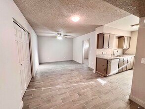 2448 S 18th Ave in Yuma, AZ - Building Photo - Building Photo