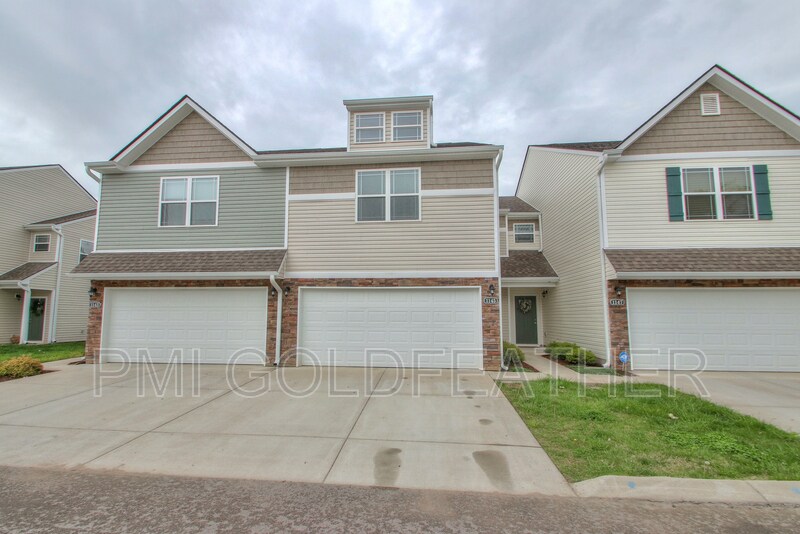 1145 Somerset Springs Dr Photo