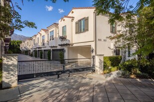825-831 Arcadia Ave in Arcadia, CA - Building Photo