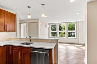 268 Cabot St in Beverly, MA - Building Photo - Building Photo