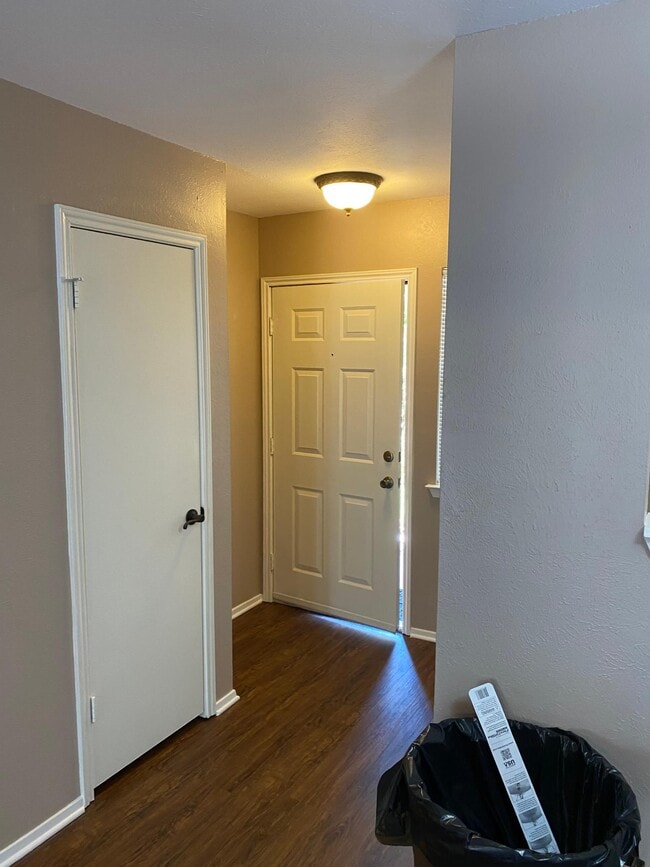 2800 Longmire Dr in College Station, TX - Building Photo - Building Photo