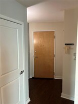 361 17th St in Atlanta, GA - Building Photo