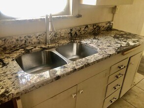 106 Park Ave in Del Rio, TX - Building Photo - Building Photo