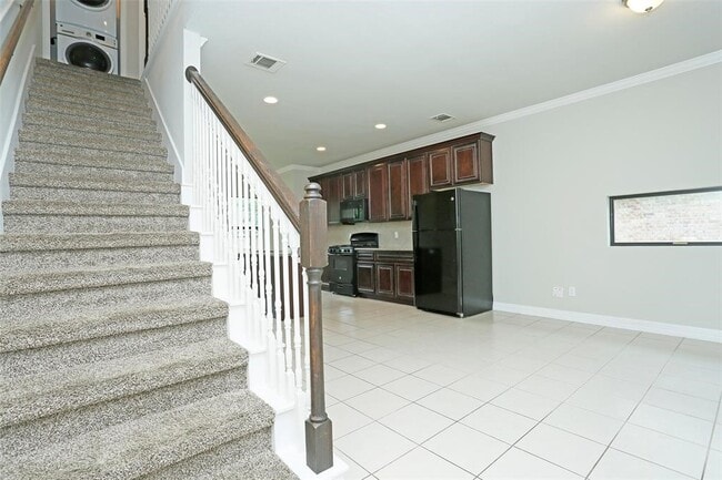 property at 990 Grenshaw St