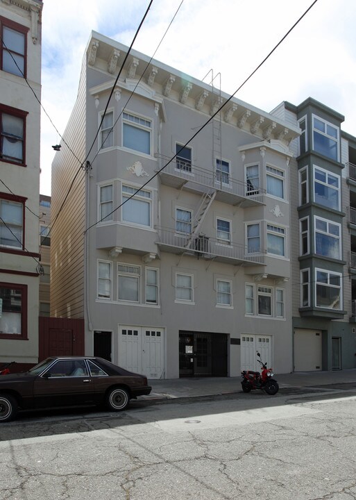 1642-1650 Larkin St in San Francisco, CA - Building Photo